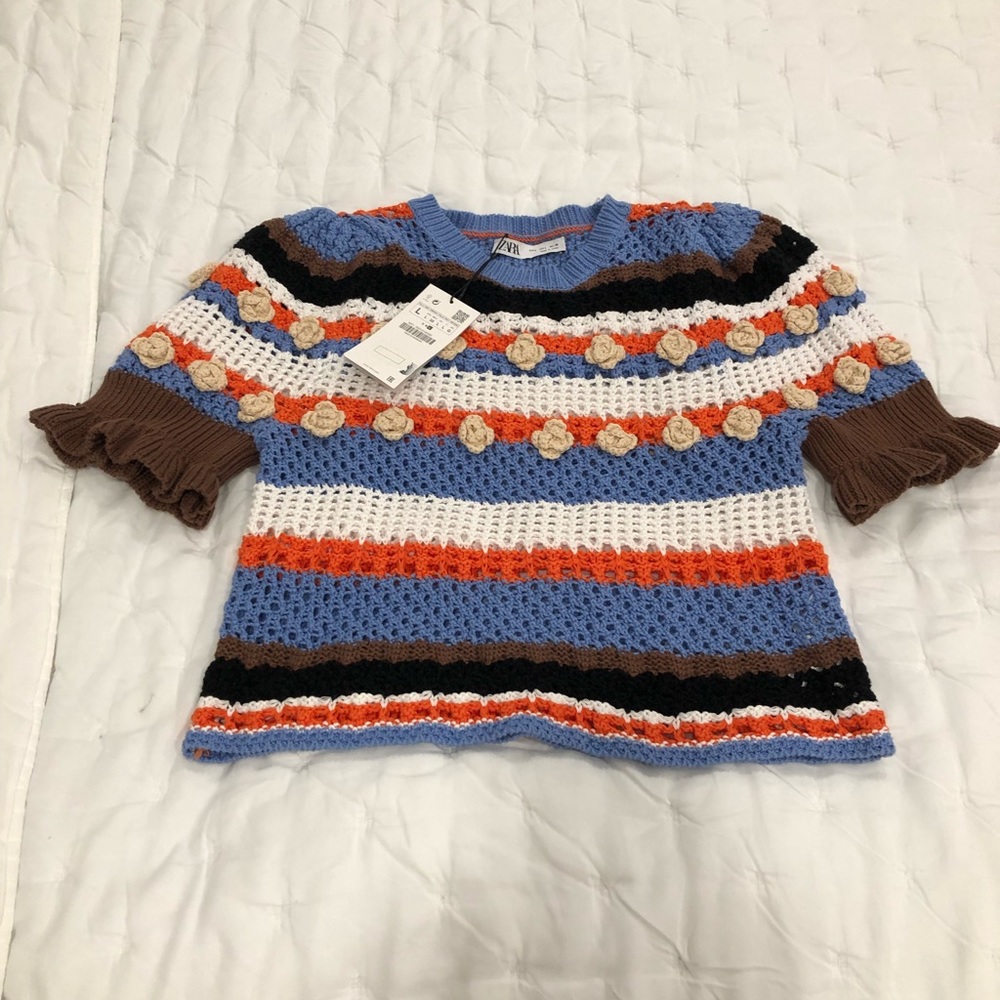 Zara Multicolored Knit Short Sleeve Seeater